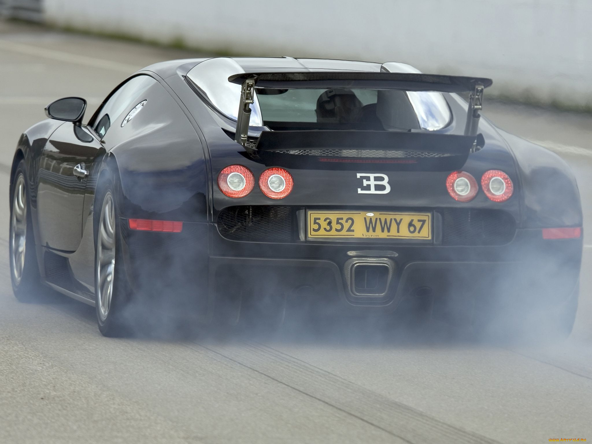 , bugatti